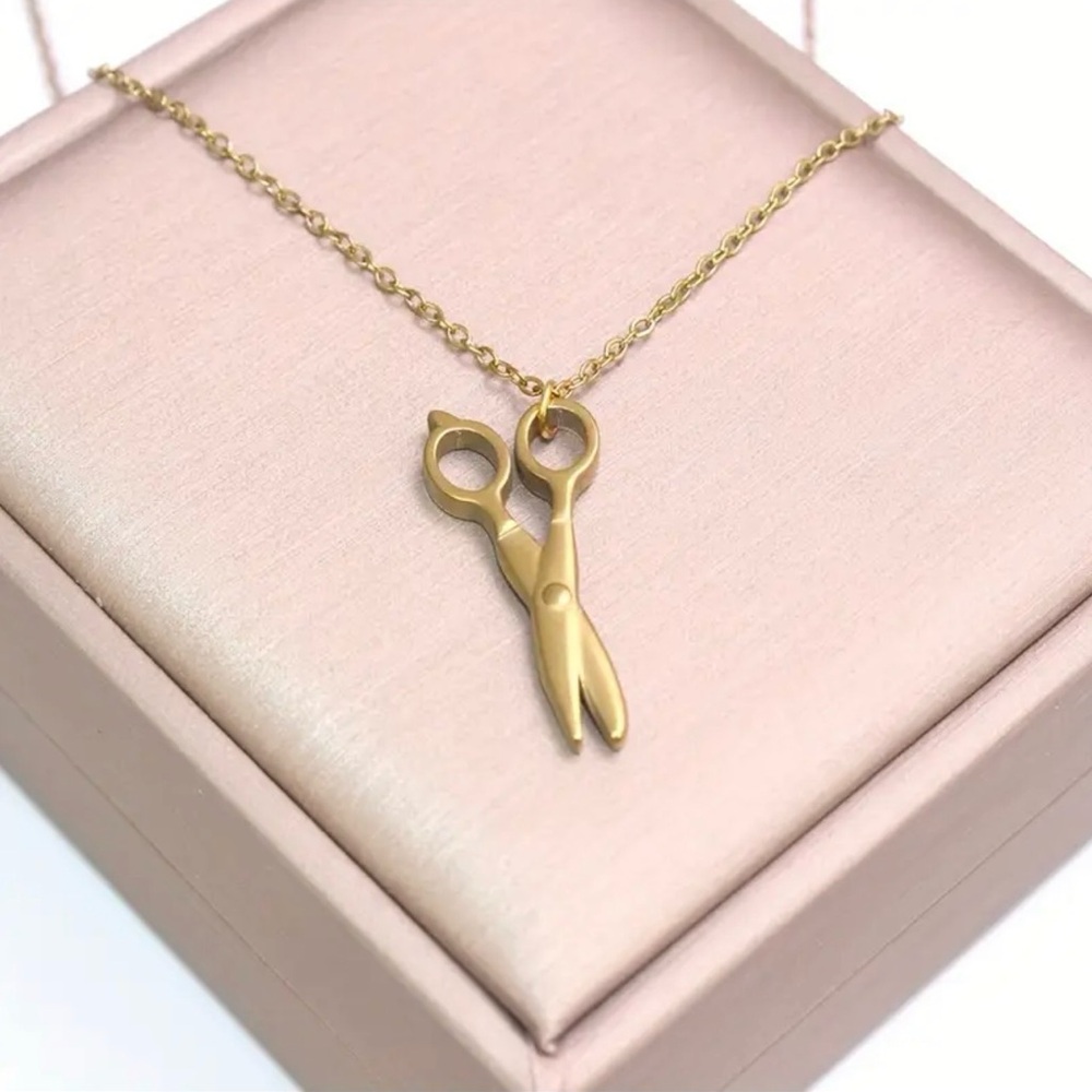 18k gold plated stainless steel necklace